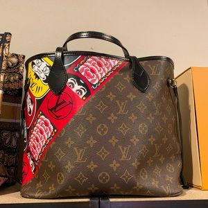 NF MM size canvas leather tote